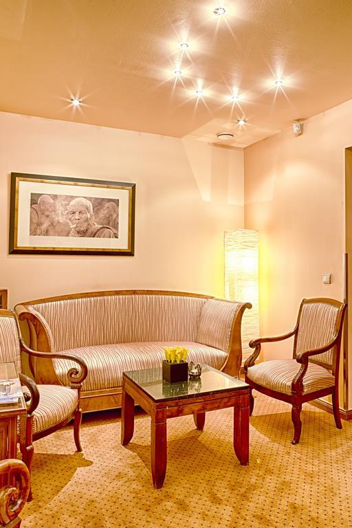 Hotel Restaurant "Le Strasbourg" Bitche Pokój zdjęcie